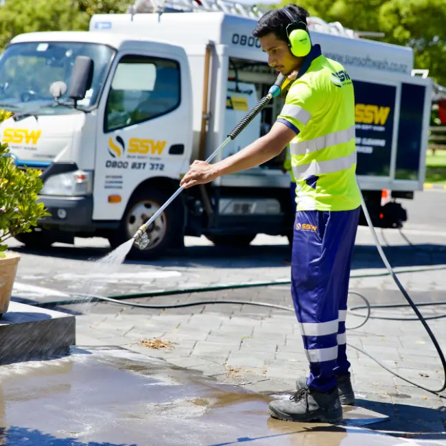 Best Concrete cleaning services in Auckland