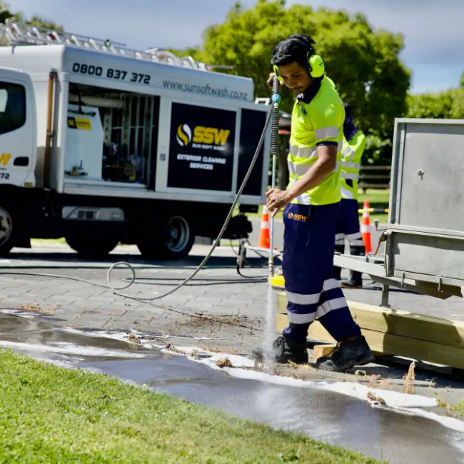 driveways cleaning service