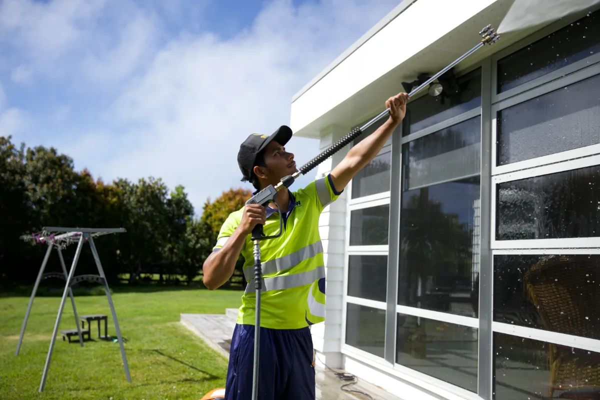 How Much Does House Washing Cost in Auckland